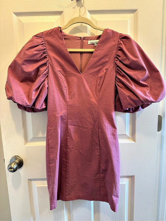 Endless Rose Dresses & Skirts - endless rose Puff Sleeve Mini Dress in Mauve XS